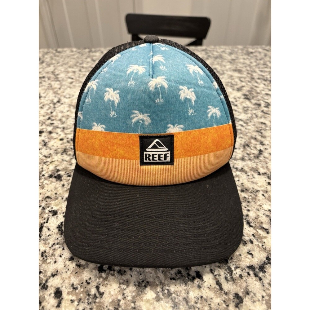 Reef Trucker Hat Unisex One Size Adjustable Black Cap